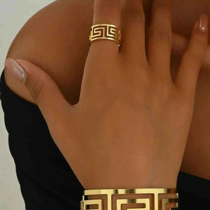 18K Gold-Plated Stainless Steel : Geometric Bracelet and Ring Jewelry Set Gold One Size